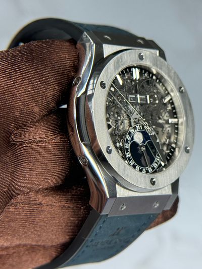 Hublot Moon