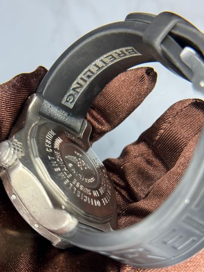 Breitling Breitling Avenger Seawolf titanium